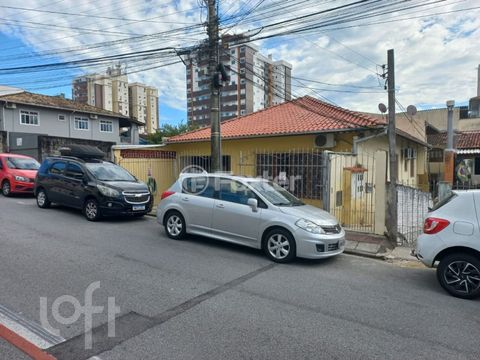 Image 10 - 868866