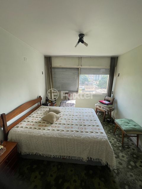 Image 9 - 868874