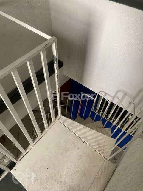 Image 6 - 868888
