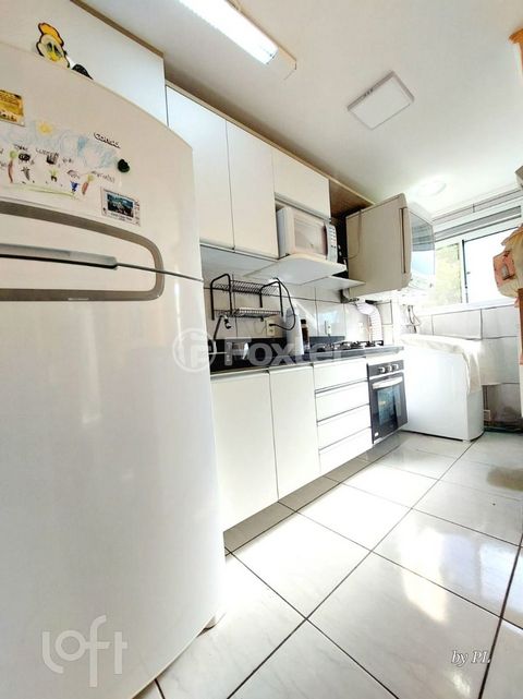 Image 10 - 868907