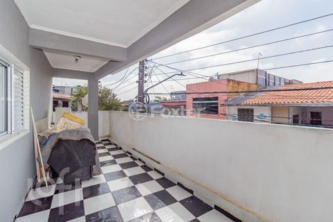 Image 19 - 868916