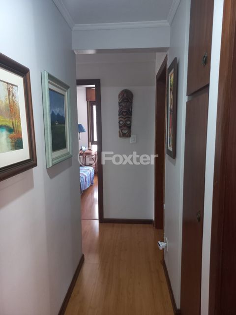 Image 4 - 868919