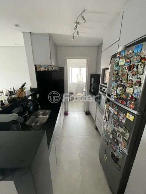 Image 3 - 868921