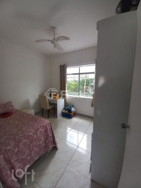 Image 5 - 868923
