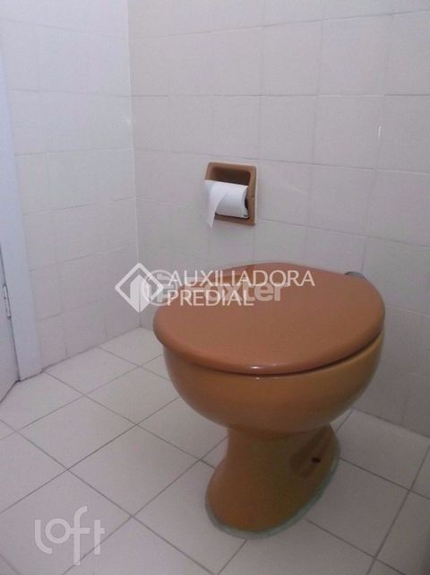 Image 9 - 868924