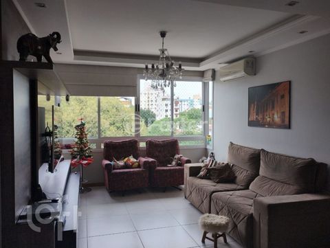 Image 8 - 868932