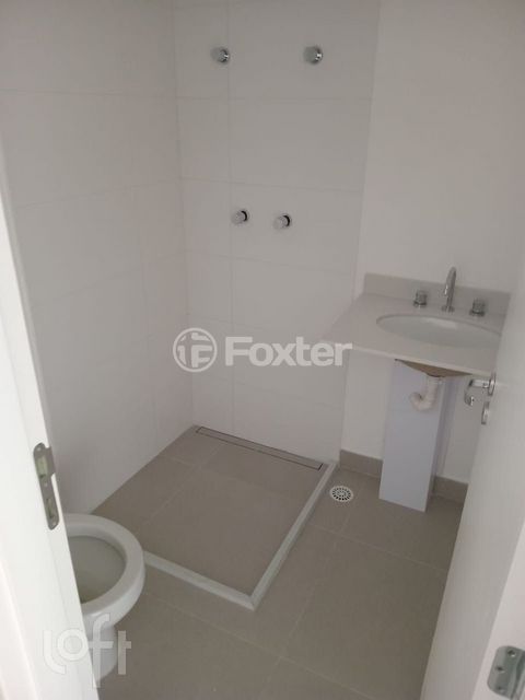 Image 7 - 868956