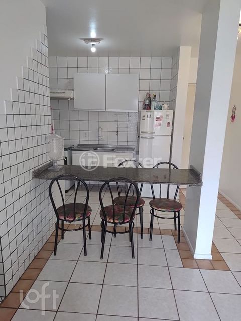 Image 3 - 869032