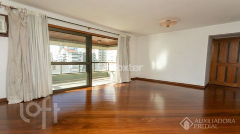 Image 8 - 869051