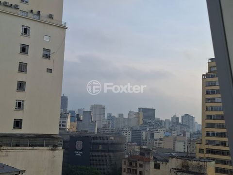 Image 9 - 869054