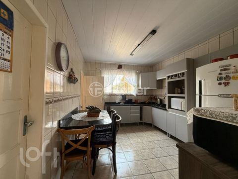 Image 8 - 869062