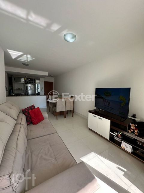 Image 2 - 869066