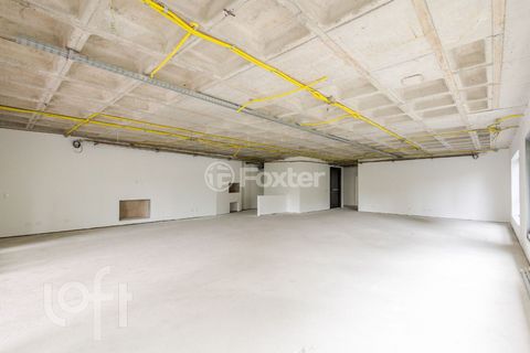 Image 4 - 869068