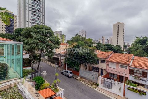 Image 16 - 869074