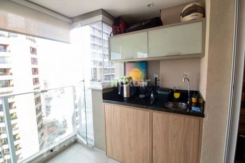 Image 4 - 869087