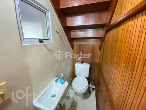 Image 8 - 869098