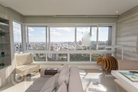 Image 1 - 869100