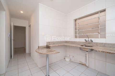 Image 7 - 869101