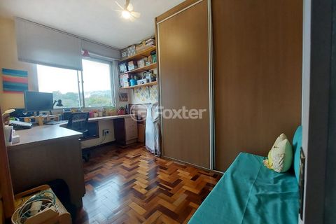Image 10 - 869109