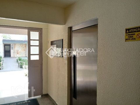 Image 7 - 869115