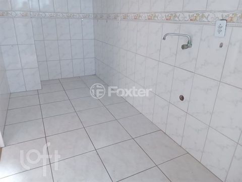 Image 8 - 869117