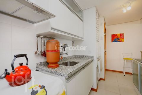 Image 7 - 869134