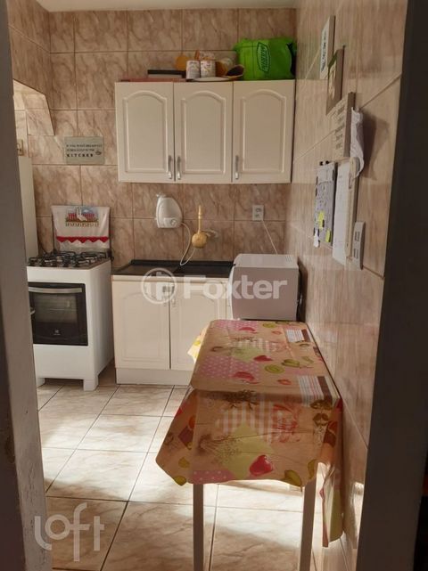 Image 8 - 869165