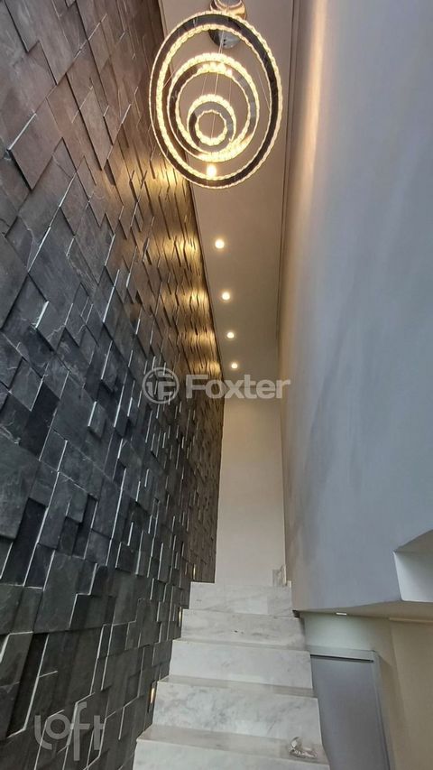Image 3 - 869167