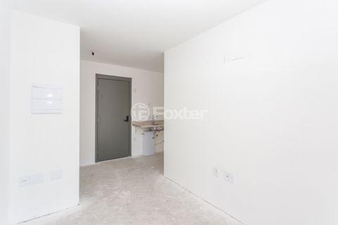 Image 1 - 869175