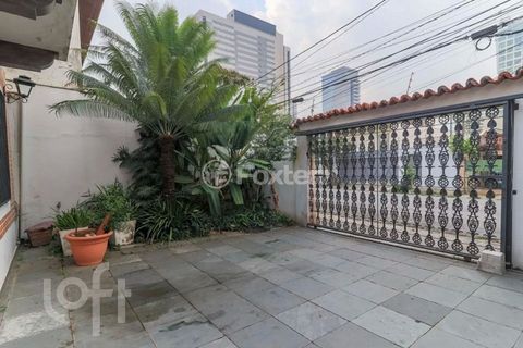 Image 13 - 869188