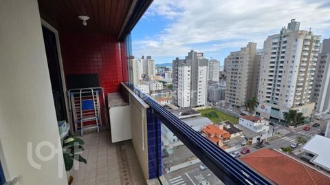 Image 4 - 869197