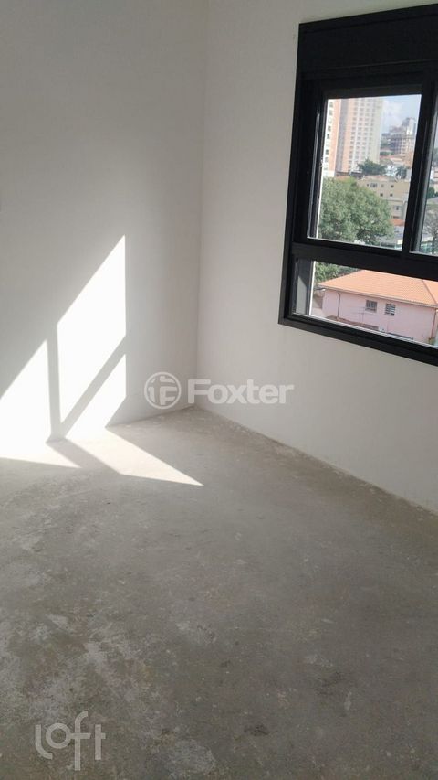 Image 8 - 869211