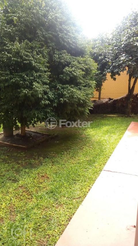 Image 5 - 869226