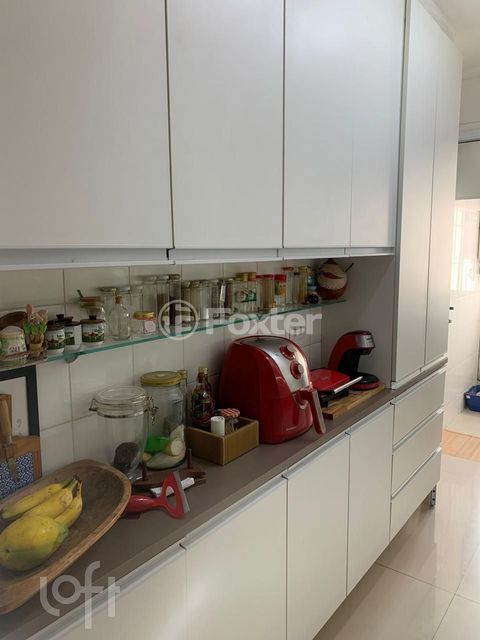 Image 3 - 869228