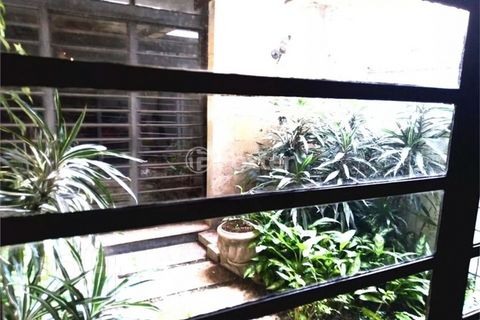 Image 5 - 869238