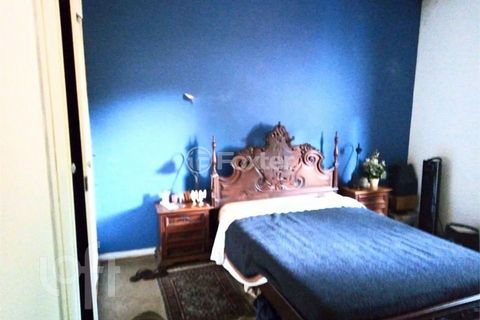 Image 19 - 869238