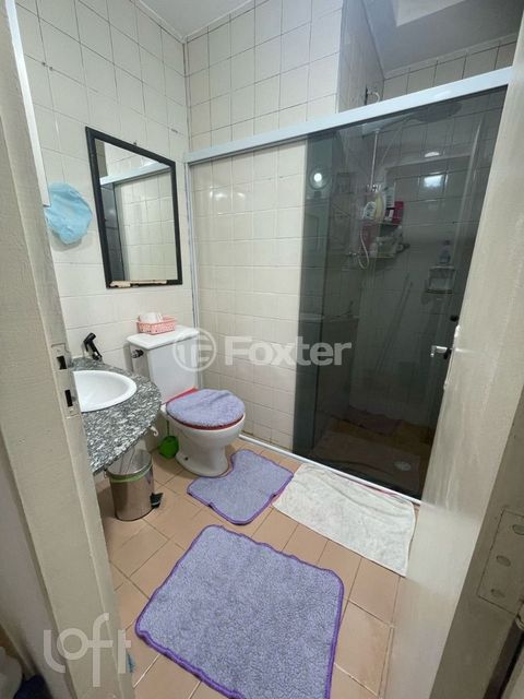 Image 8 - 869266