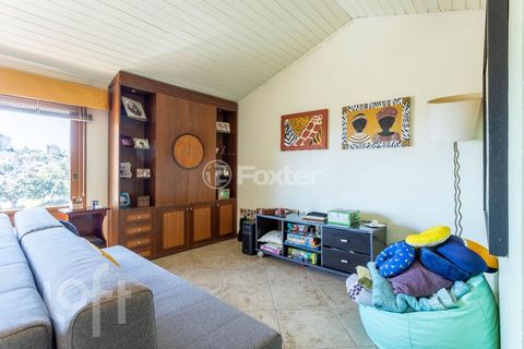 Image 8 - 869277
