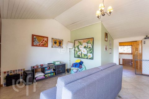 Image 10 - 869277