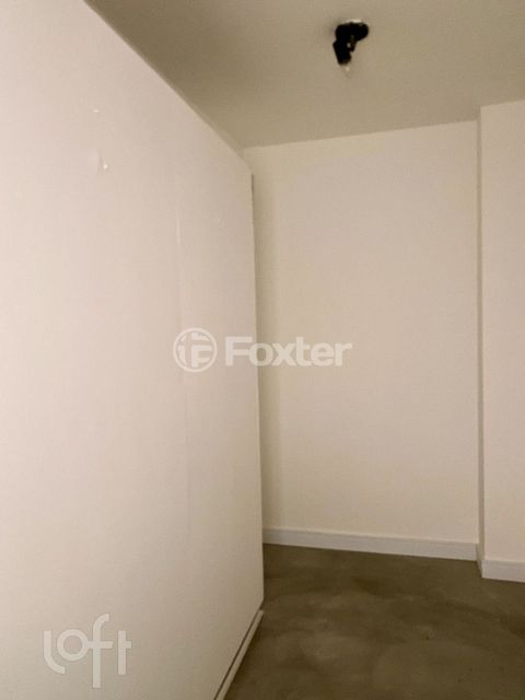 Image 7 - 869286