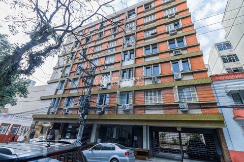 Image 10 - 869293