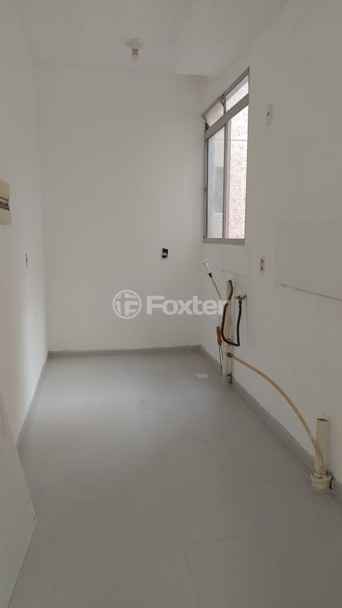 Image 2 - 869303