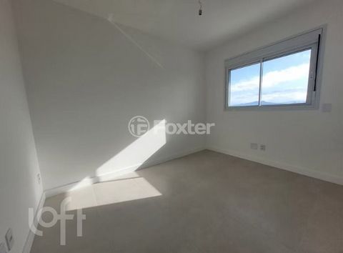 Image 8 - 869304