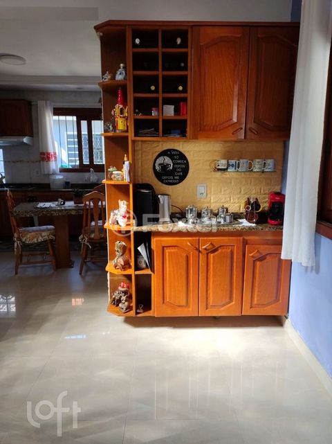 Image 7 - 869306