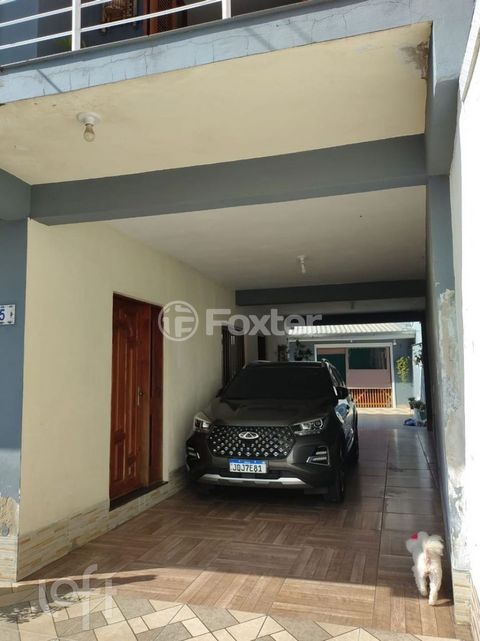 Image 1 - 869306