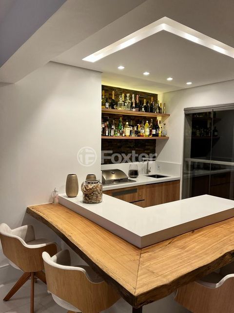 Image 7 - 869319