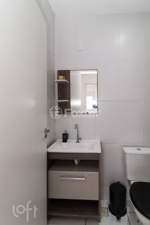 Image 11 - 869330