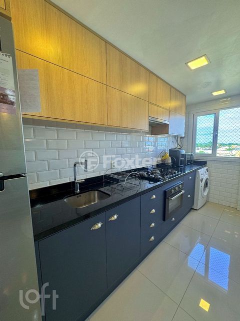 Image 7 - 869357