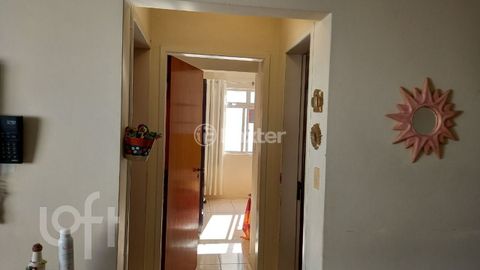 Image 6 - 869360
