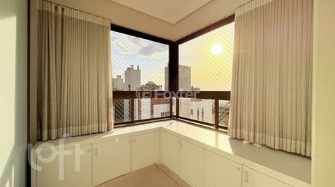 Image 9 - 869380